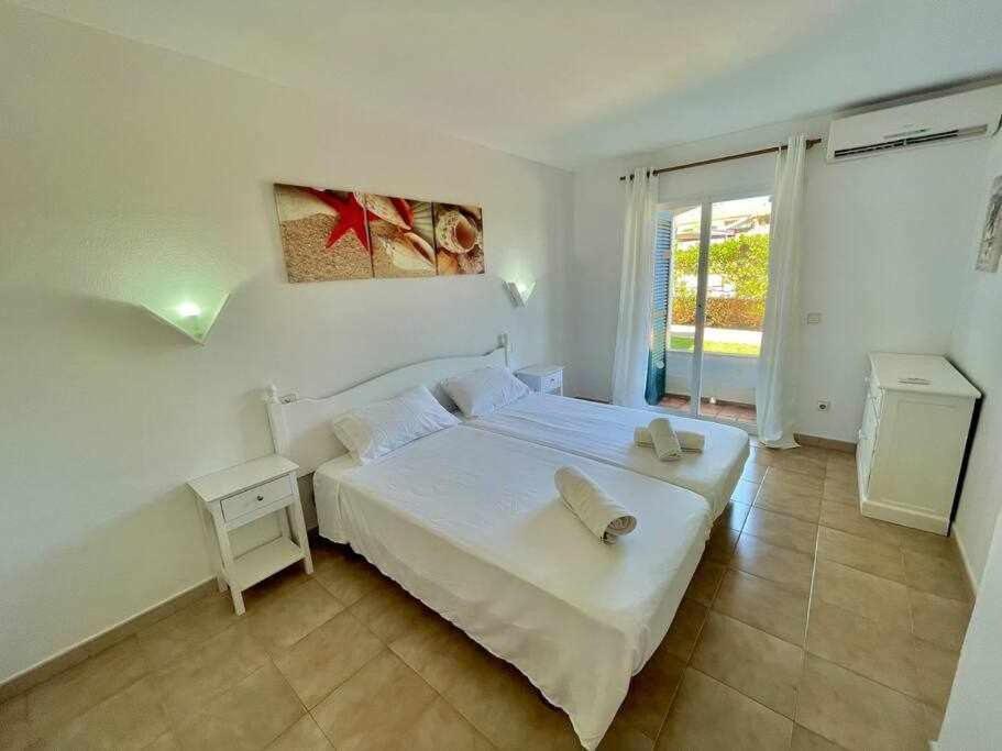 Pura Vida Apartamento Con Piscina Cala'N Blanes  Екстер'єр фото
