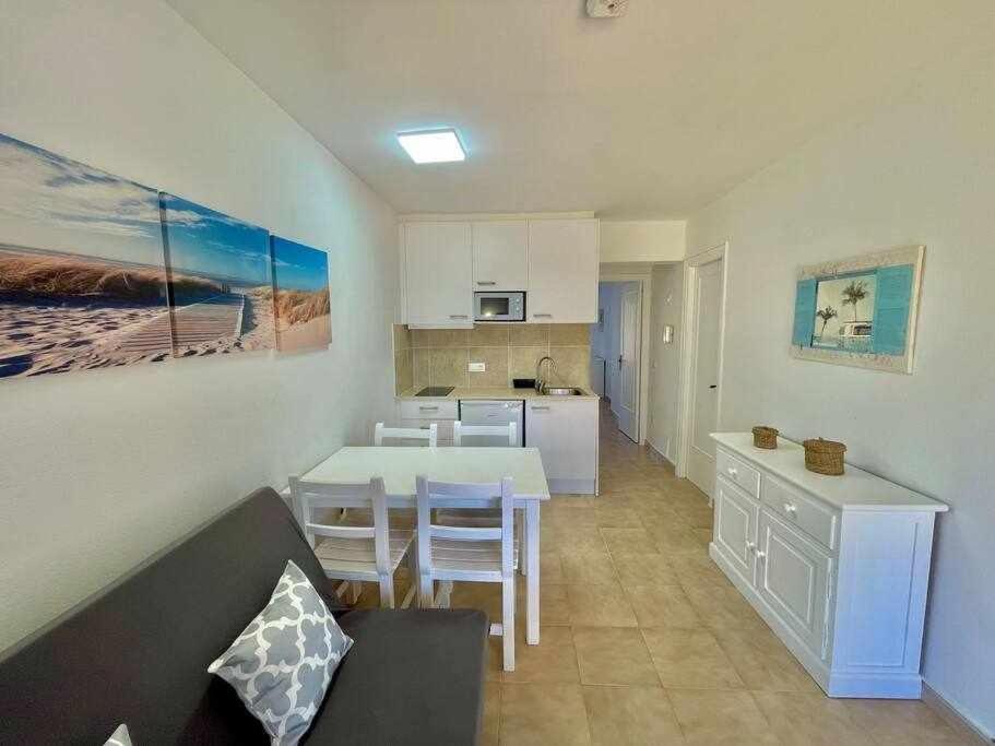 Pura Vida Apartamento Con Piscina Cala'N Blanes  Екстер'єр фото