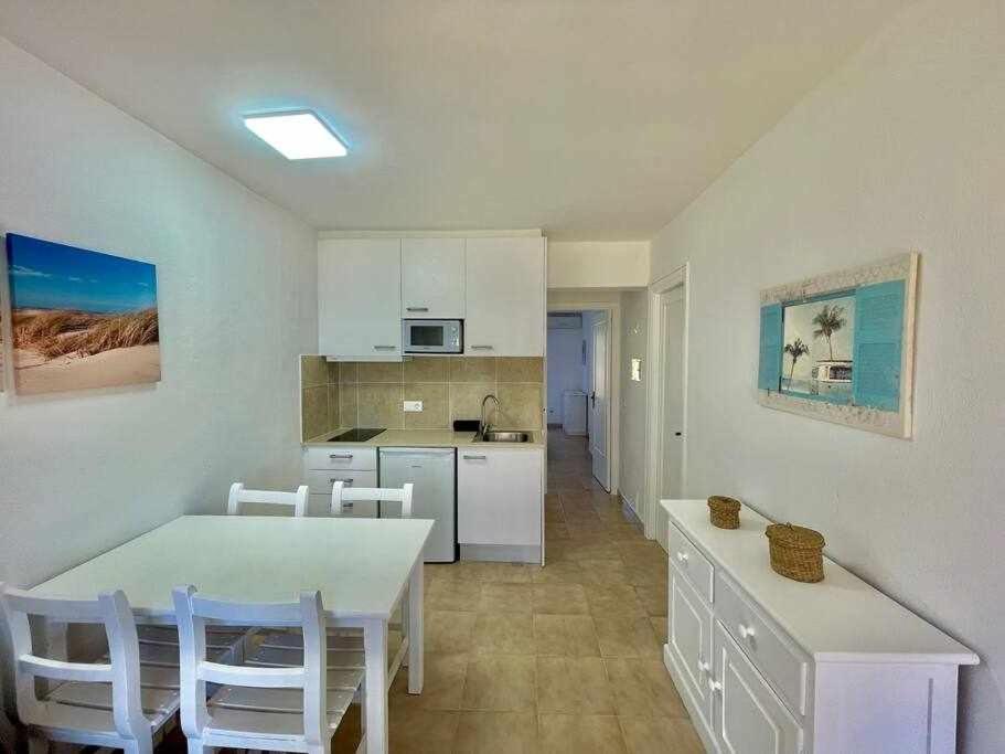 Pura Vida Apartamento Con Piscina Cala'N Blanes  Екстер'єр фото